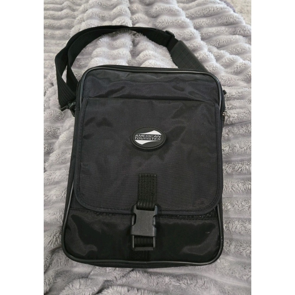 American Tourister Black Nylon Travel Organizer Crossbody Messenger Bag Buckle